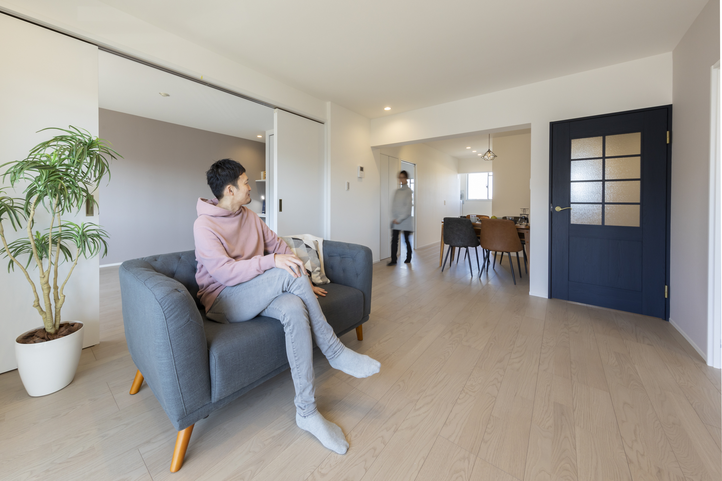 好きを散りばめたシンプルデザインルーム