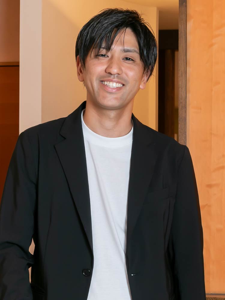 T.Sakai